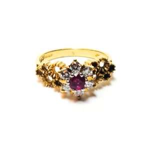 18ct Gold Diamond & Ruby Ring