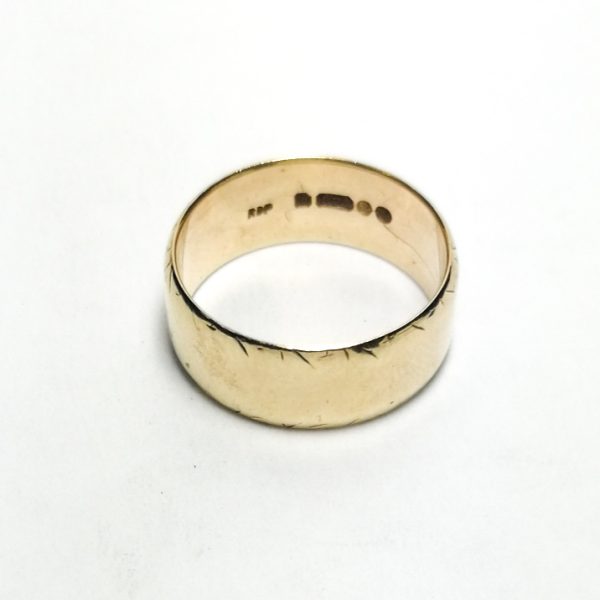 9ct Gold Patterned Edge Wed Band