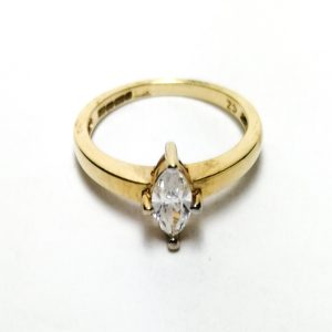 9ct Gold Marquise CZ Ring