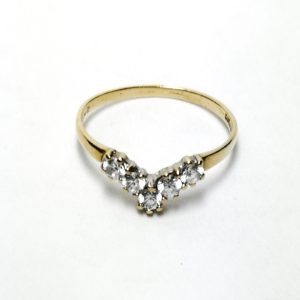 9ct Gold CZ Wishbone Ring (1985)