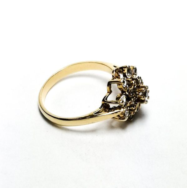 9ct Gold CZ Flower Cluster Ring (1972)