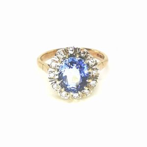 9ct Oval Sapphire And Diamond Cluster