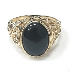 9ct Oval Cabachon Onyx Signet Ring (1990)