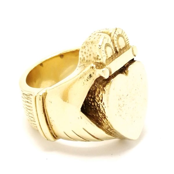 9ct Gold Heavy Claddagh Ring 67.5gms