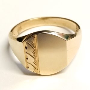 9ct Gold Patterned Signet Ring