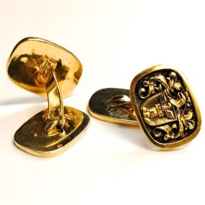18ct Gold Heraldic Design Cufflinks