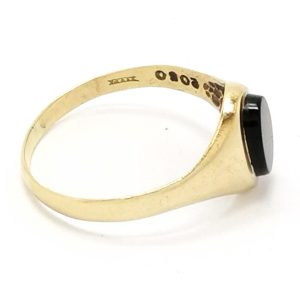 9ct Gold Oval Onyx Signet Ring