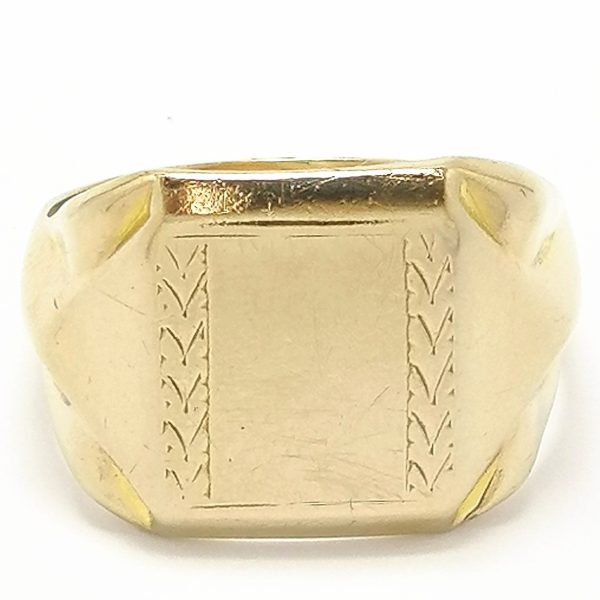 Vintage 9ct Gold Square Top Signet Ring