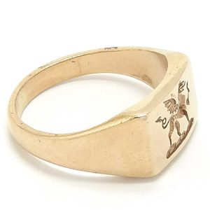 9ct Gold Gents Signet Ring With Griffin Detail