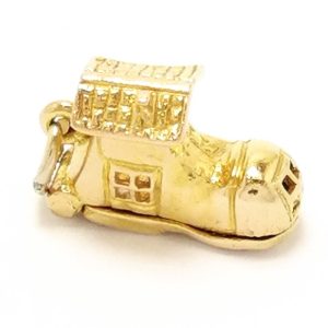 Vintage 9ct Gold Old Woman in Boot Charm 1963