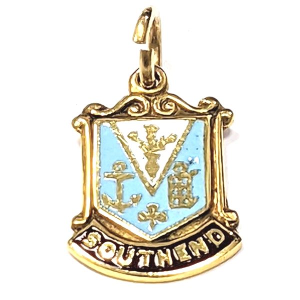 9ct Gold Southend Charm (1975)