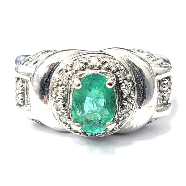 18ct White Gold Emerald & Diamond Ring