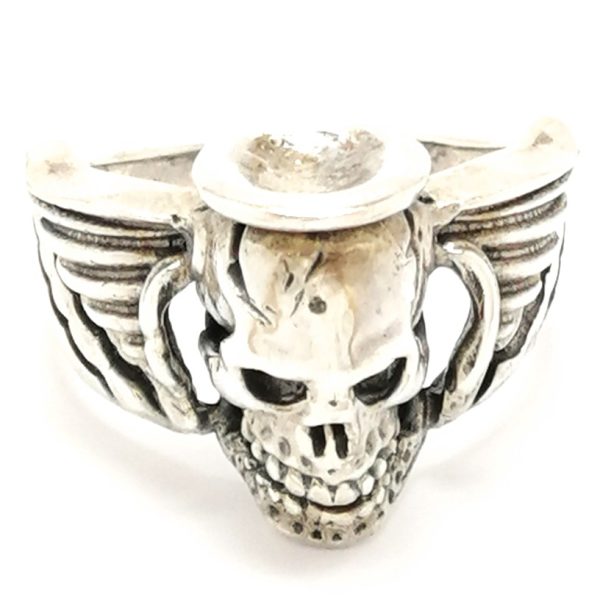 Silver Skull Design Ring With Wings On The Shoulders