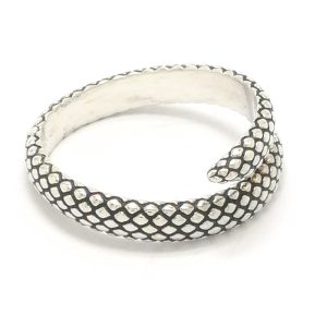 Silver Snakeskin Design Ring