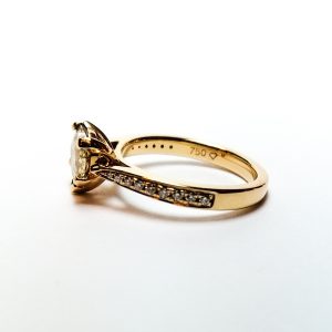 18ct Rose Gold Champagne Heart Solitaire