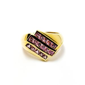 18ct Gold Pink Sapphire Dress Ring