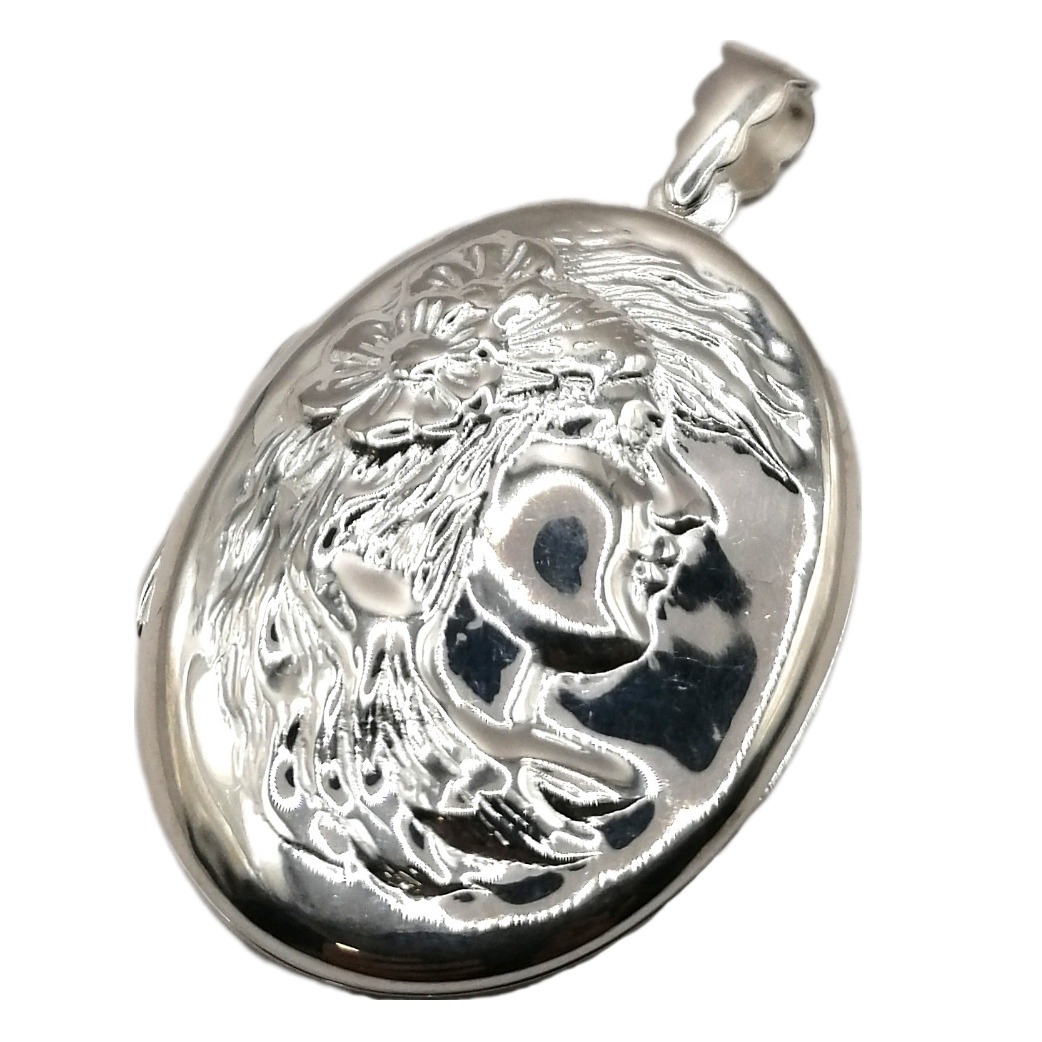 BackgroundEraser_20250924_123359039_edit_133970958066533